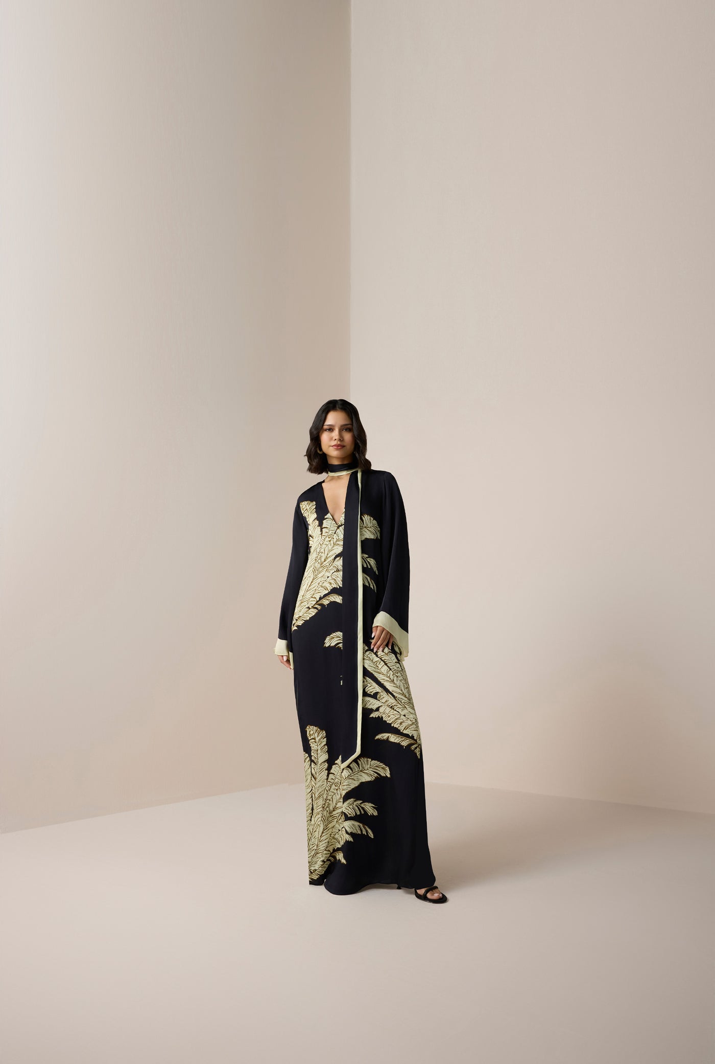 Palm Belted Kaftan