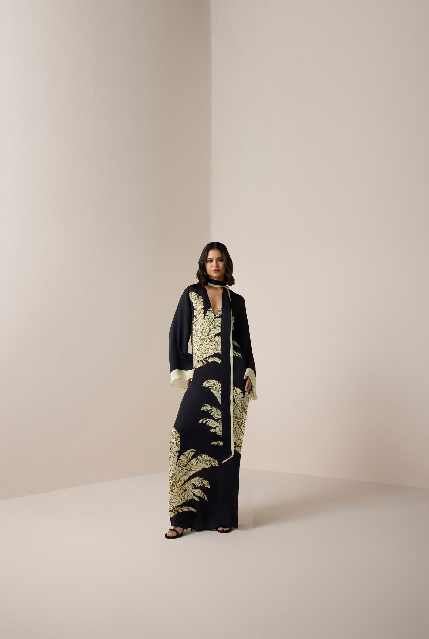 Palm Belted Kaftan
