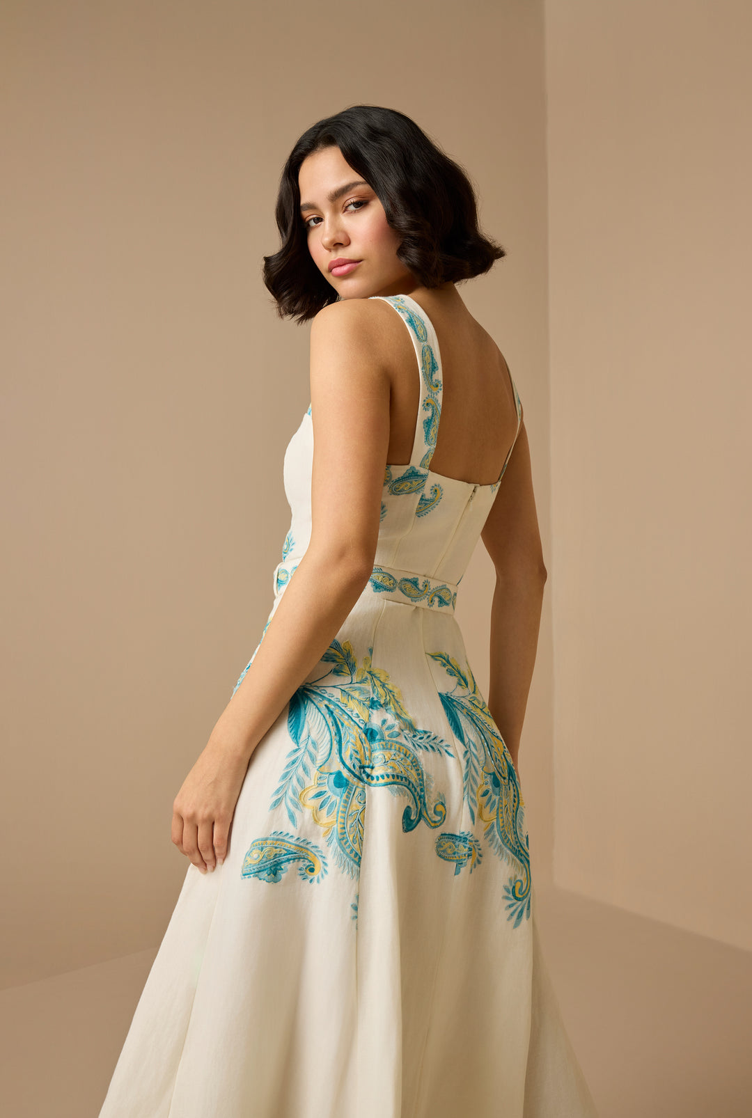 Amari Midi Dress Hemant & Nandita Amari Midi Dress Hemant & Nandita
